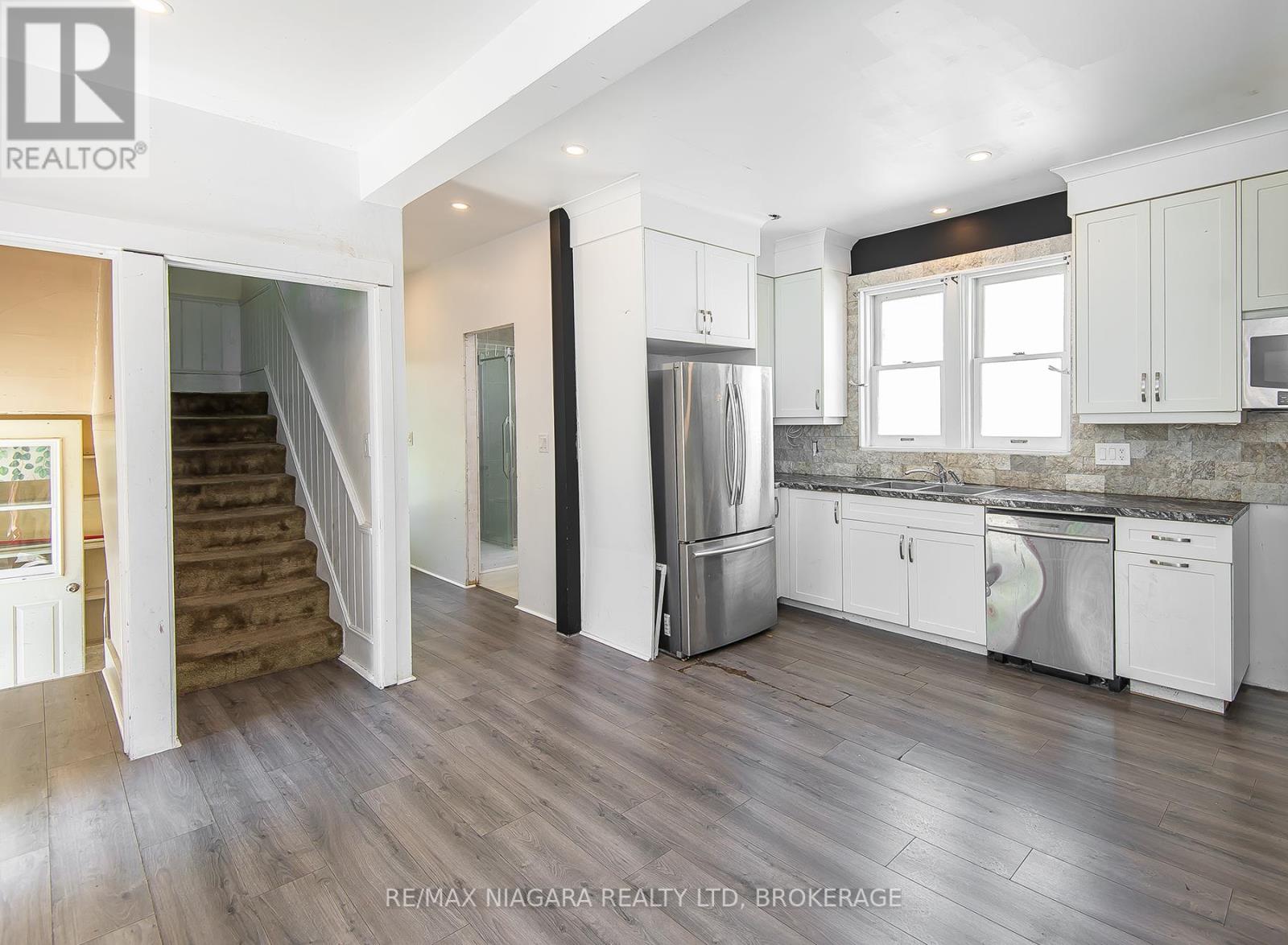 518 KING STREET - Image 15