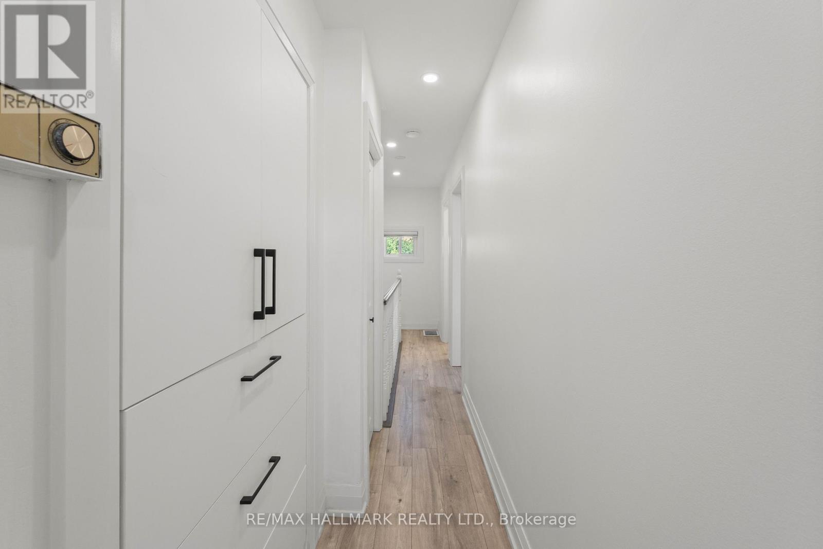 2 AMHERST AVENUE - 21