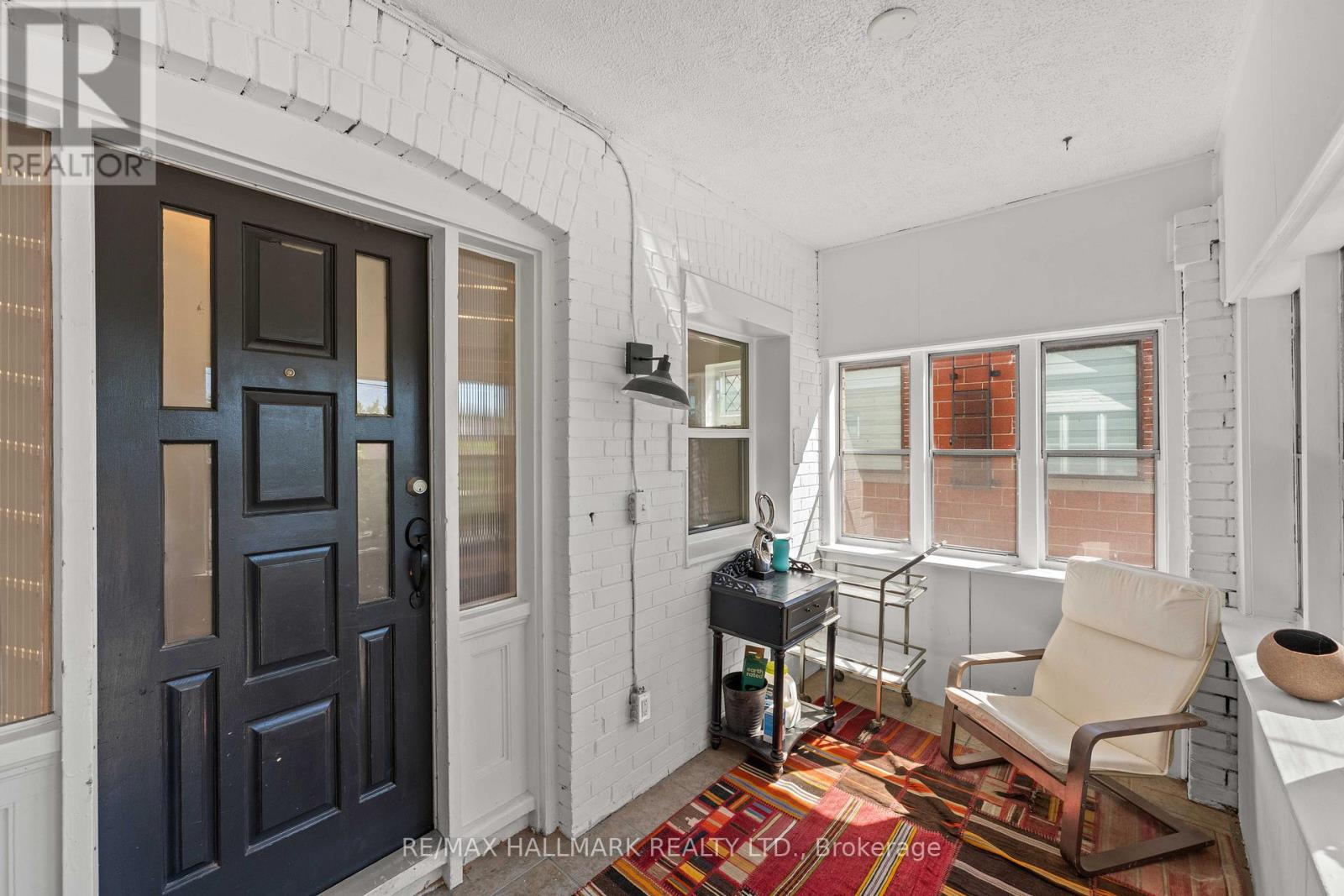 2 AMHERST AVENUE - 5