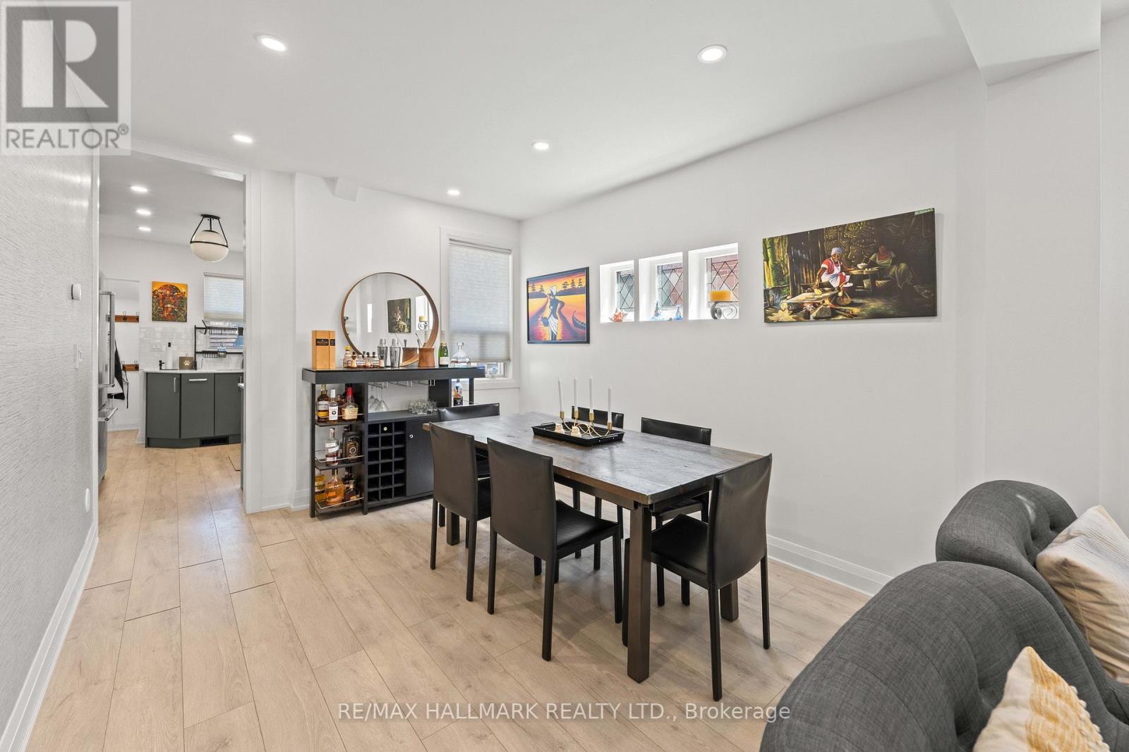 2 AMHERST AVENUE - 9