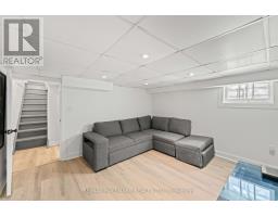 2 Amherst Avenue, Toronto, ON M6E1Z3 Photo 25