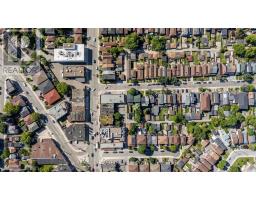 2 Amherst Avenue, Toronto, ON M6E1Z3 Photo 38