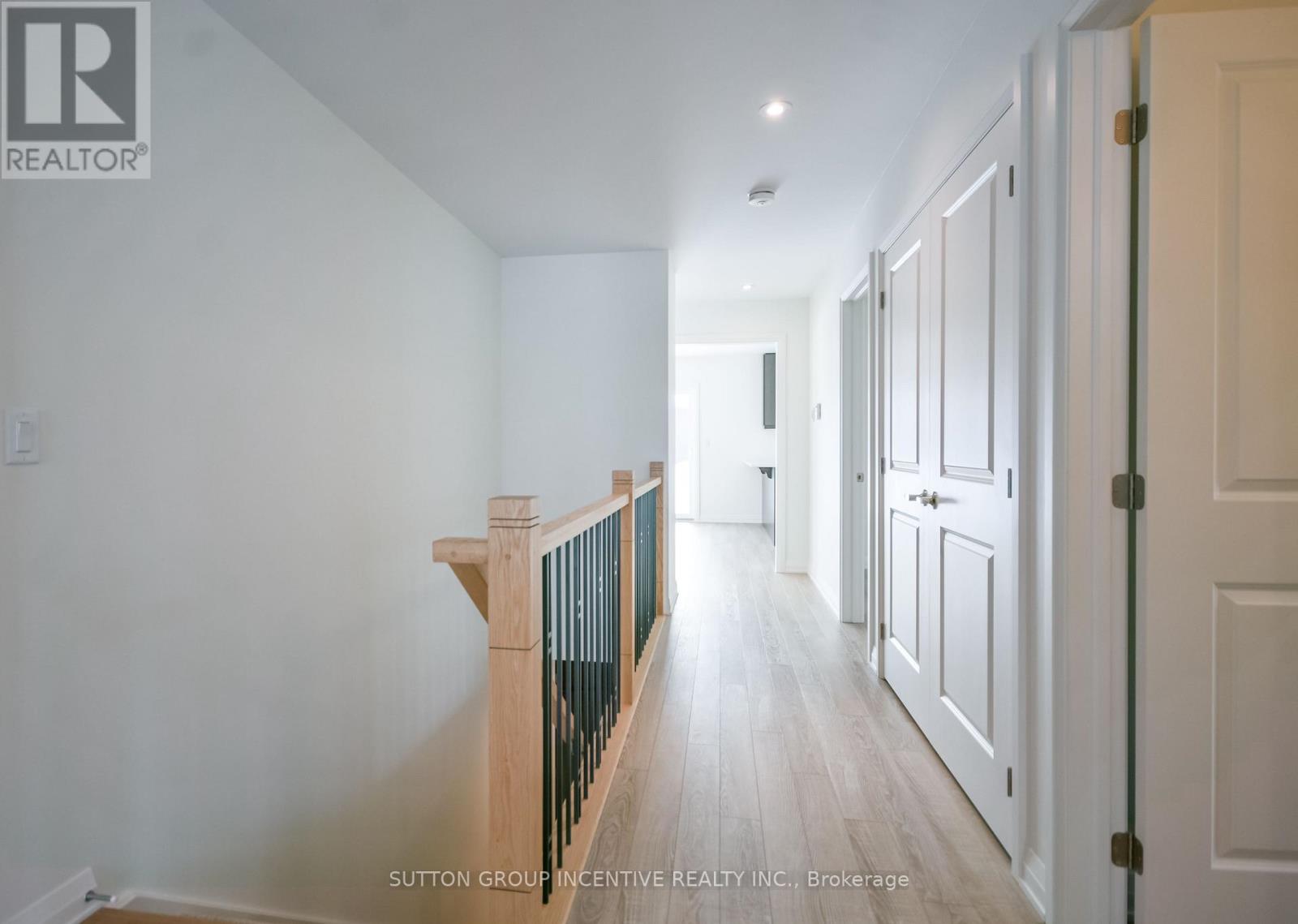 47 HAROLD AVENUE - 14