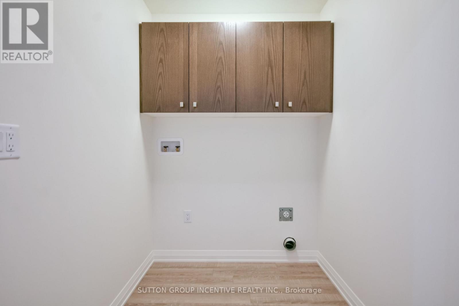 47 HAROLD AVENUE - 28