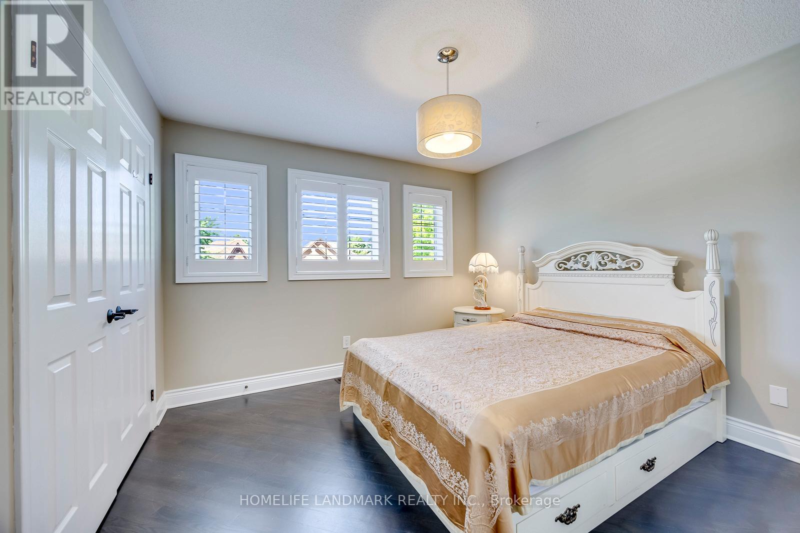 1248 BOWMAN DRIVE - 32