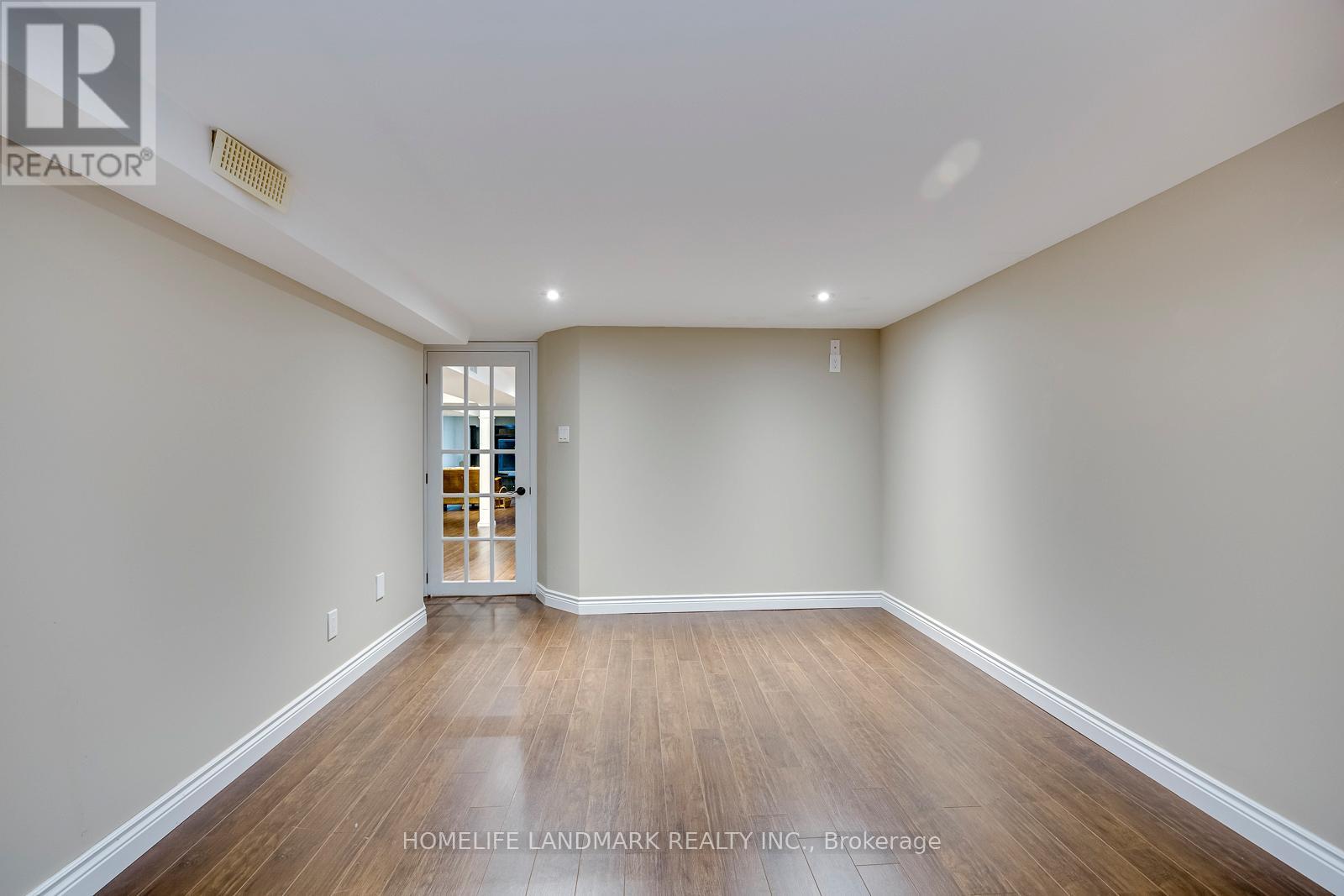 1248 BOWMAN DRIVE - 42