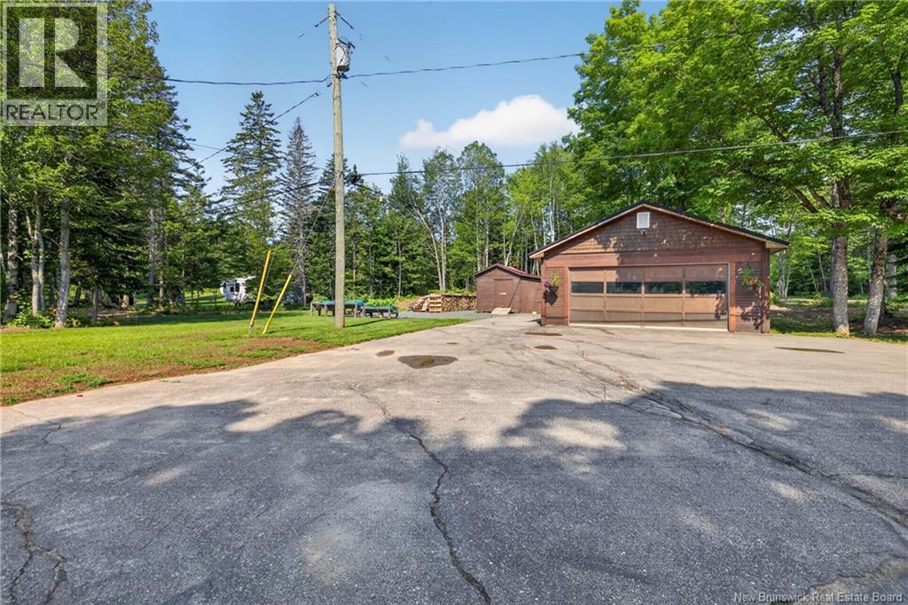 38 Blue Jay Lane - 32