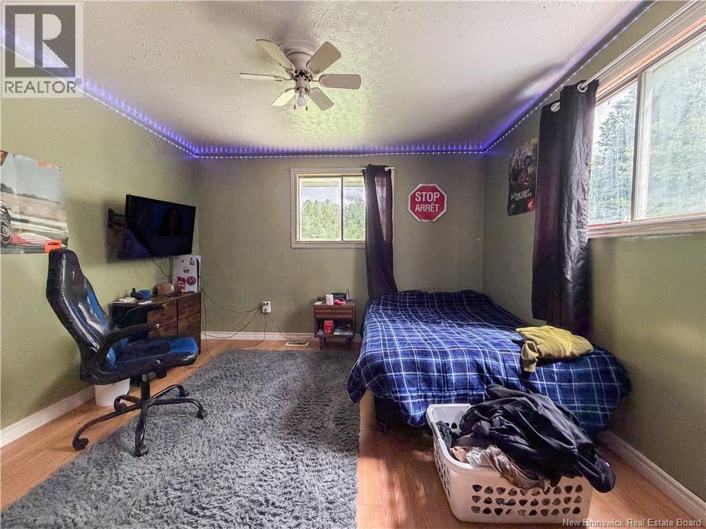 28 Main Street - 34