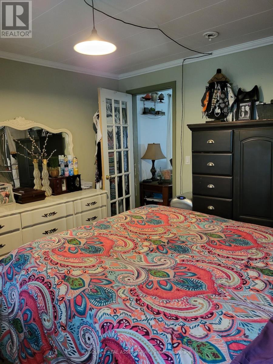1026 YORK STREET - 20