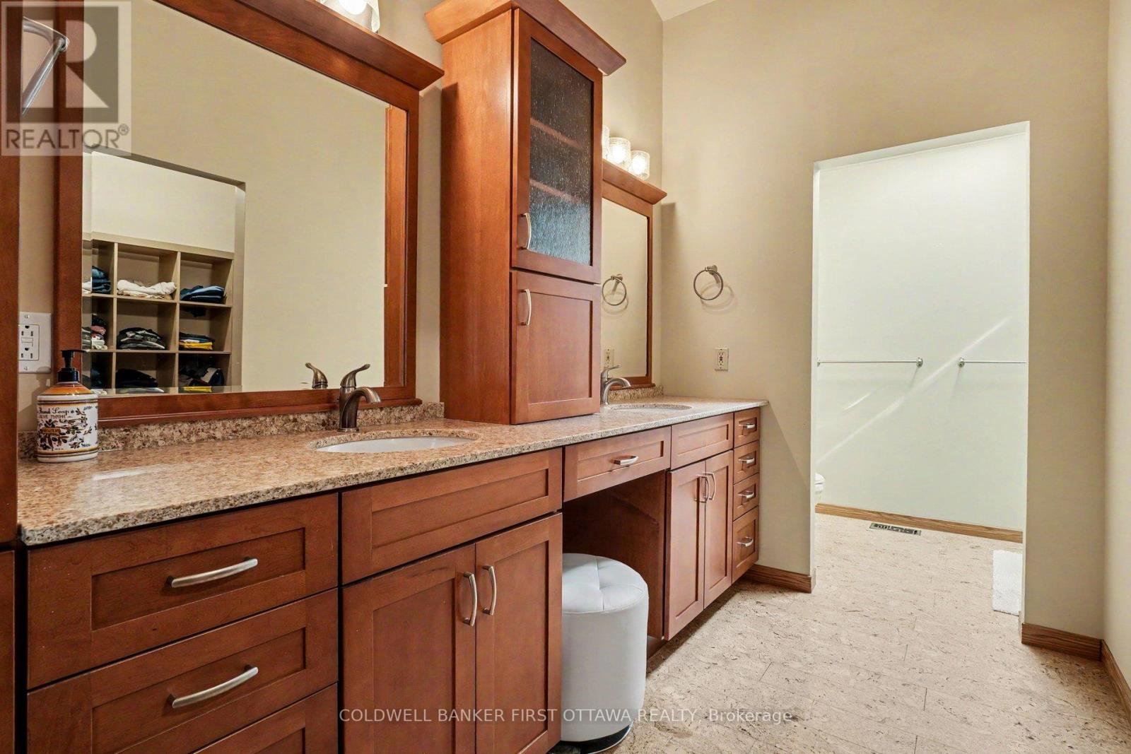 3842 ARMITAGE AVENUE - 28