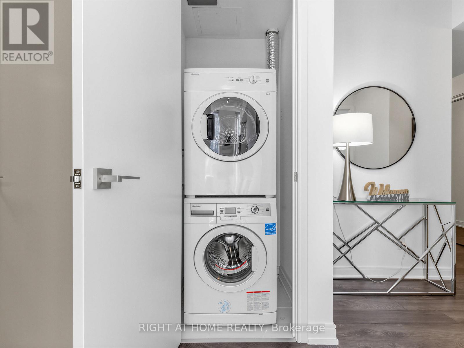#2504 28 WELLESLEY STREET - 20