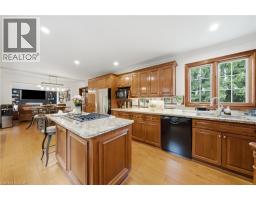 Family room - 44 New Mountain Road, Stoney Creek, ON L8G2R7 Photo 9