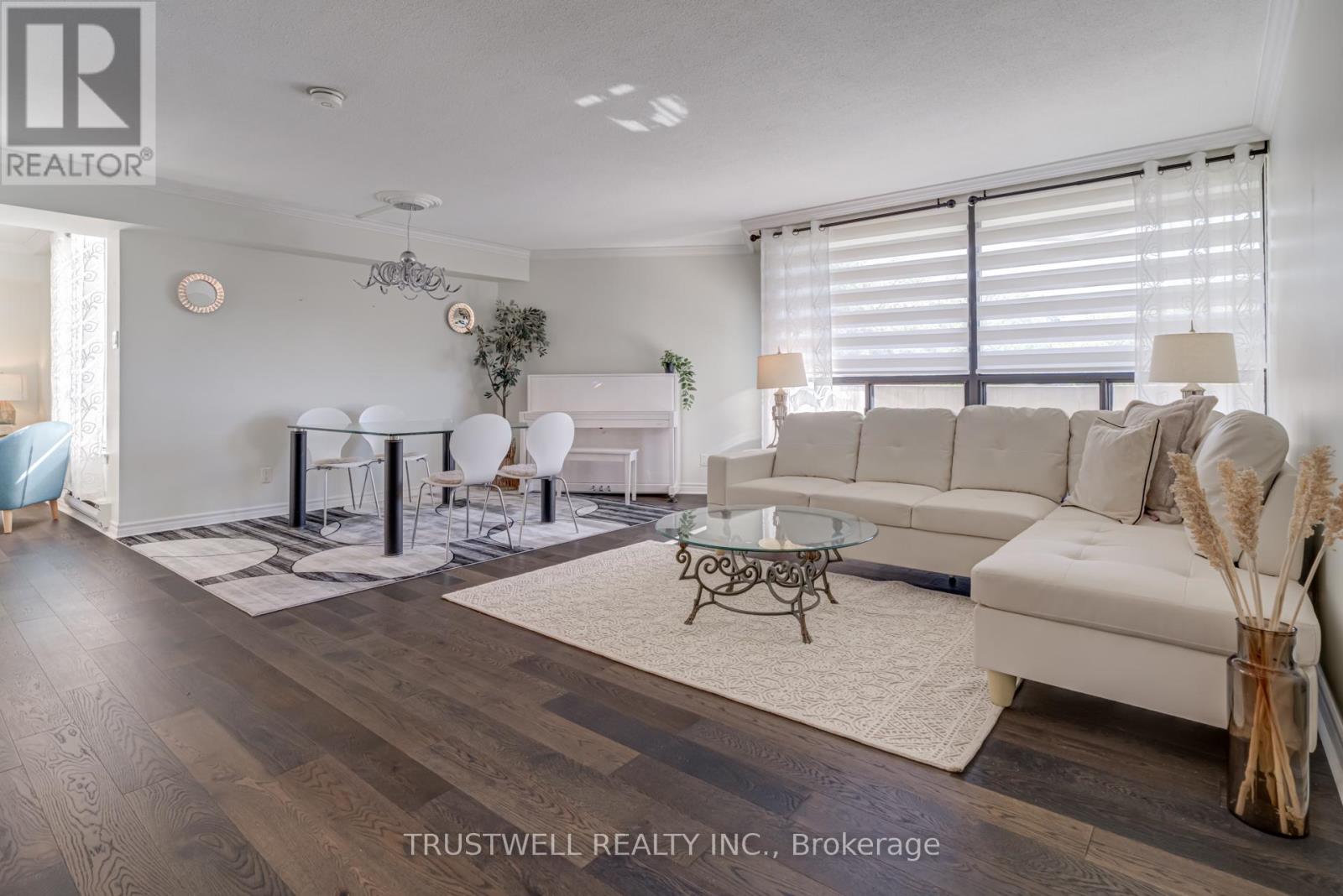 #A39 300 MILL ROAD - 7