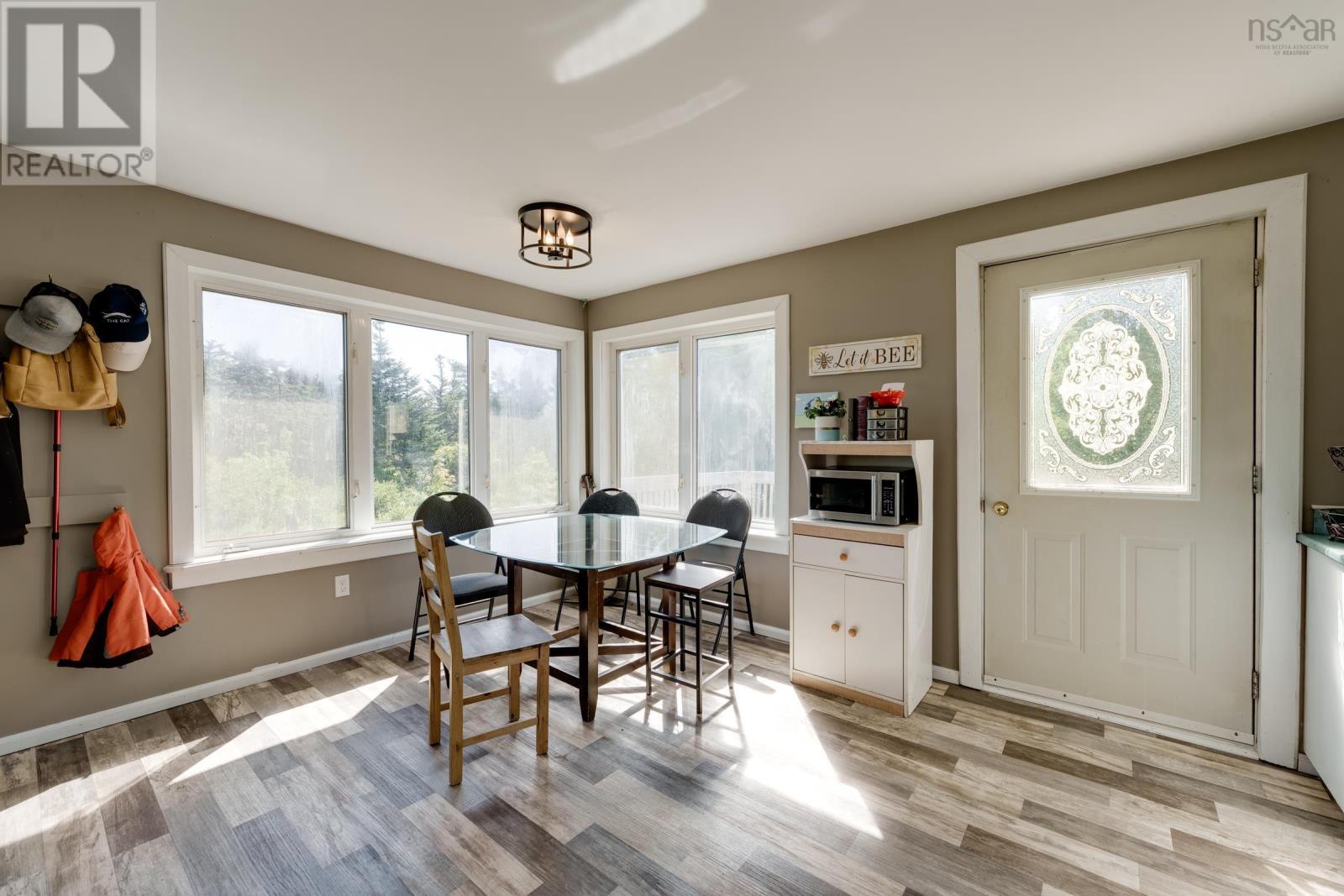 47 Golden Glow Lane - 14