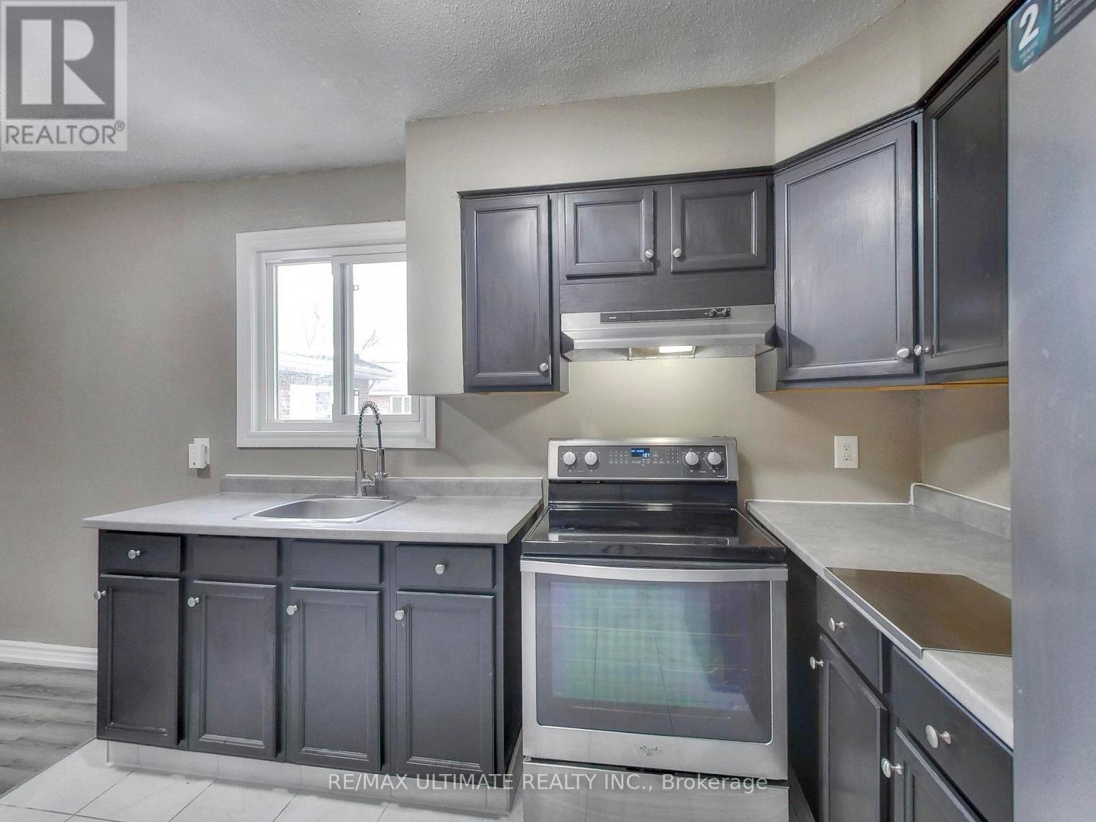 135 CHATHAM STREET - 13