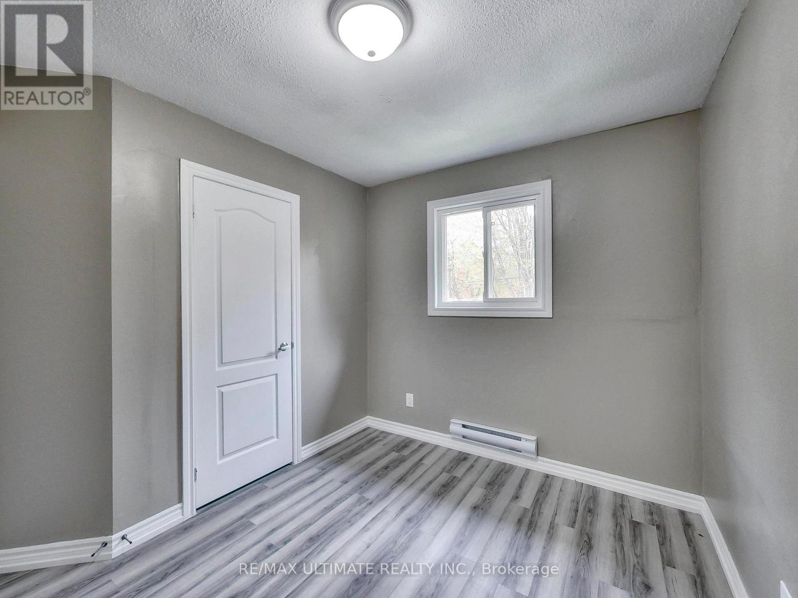 135 CHATHAM STREET - 17