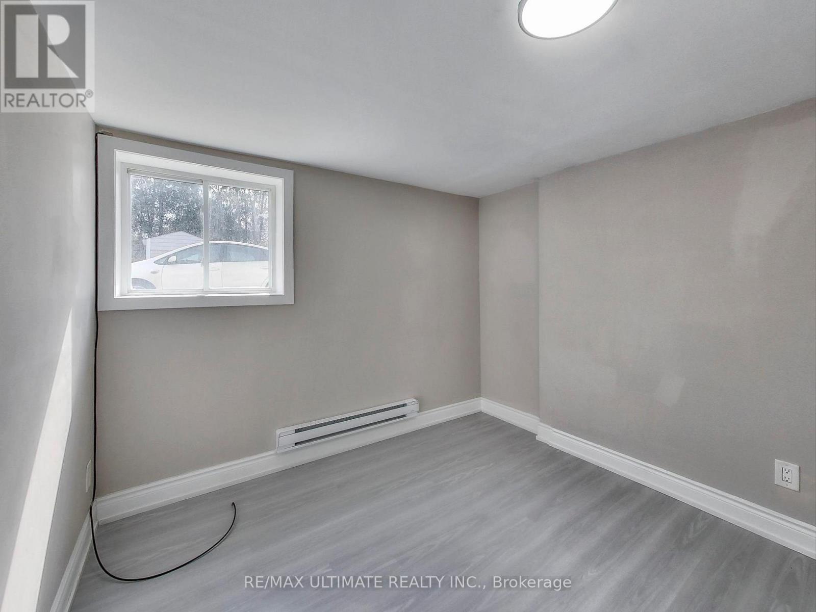 135 CHATHAM STREET - 30