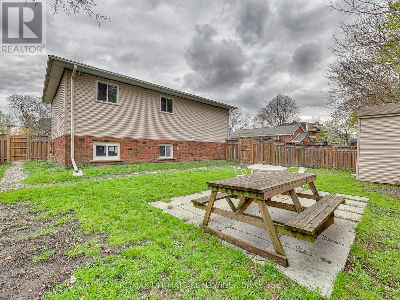 135 CHATHAM STREET - 39