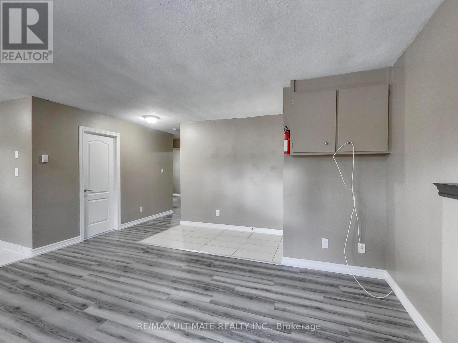 135 CHATHAM STREET - 8