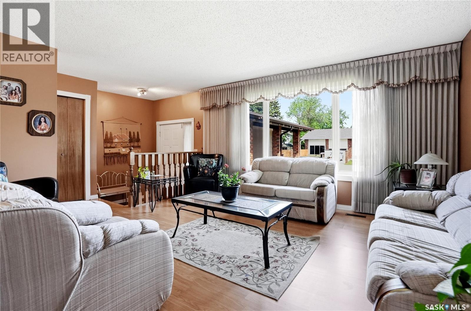 131 Keeley CRESCENT - 17
