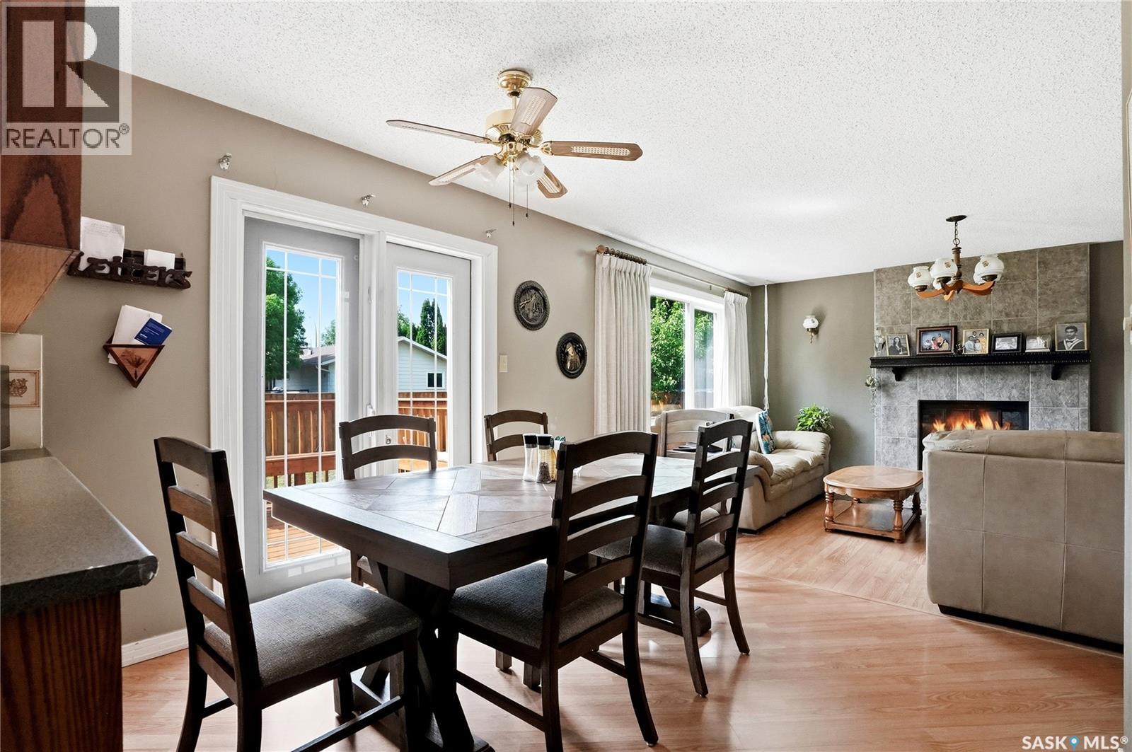131 Keeley CRESCENT - 26