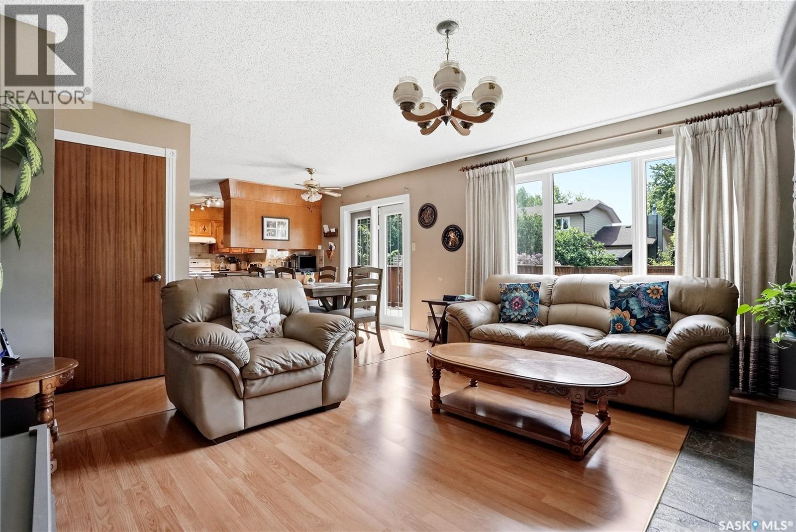 131 Keeley CRESCENT - 30
