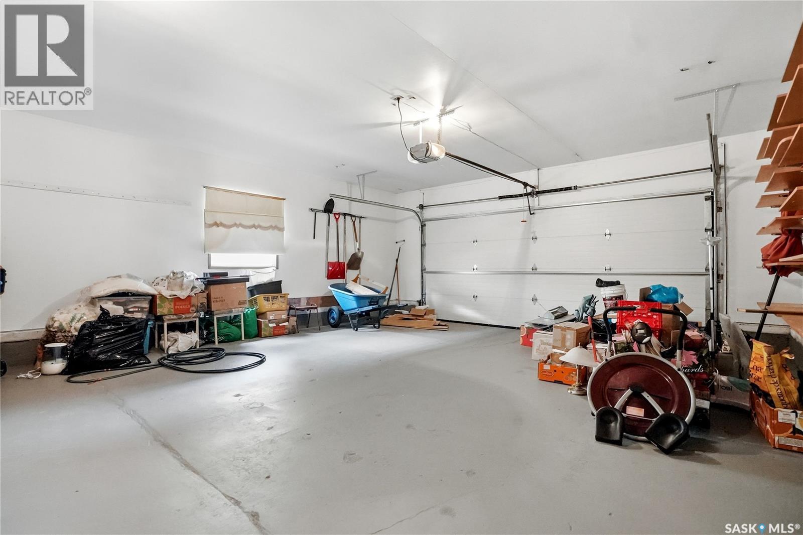 131 Keeley CRESCENT - 38