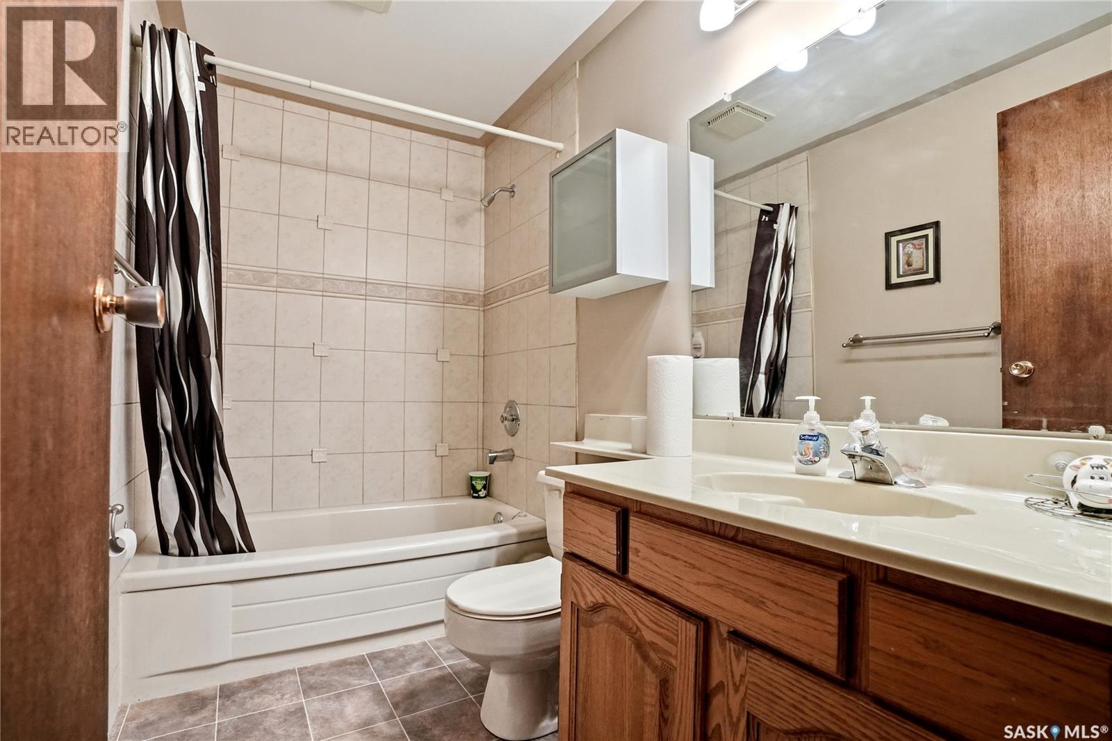 131 Keeley CRESCENT - 50