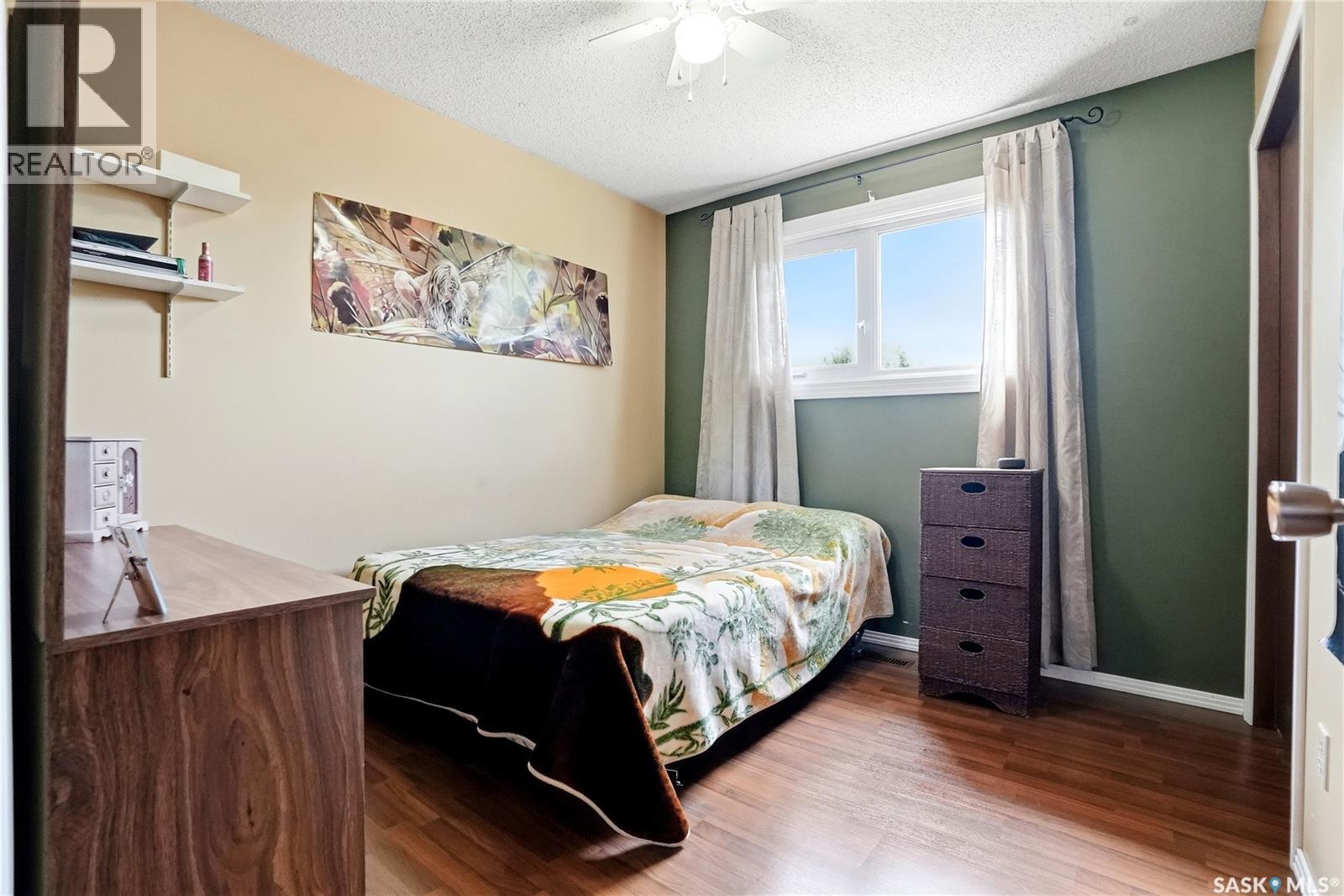 131 Keeley CRESCENT - 61