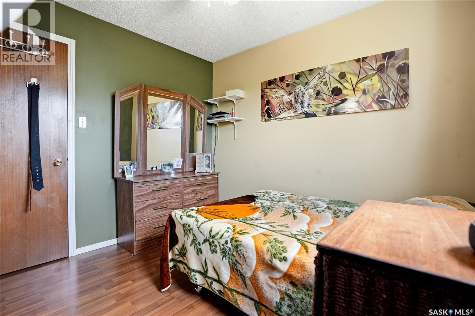 131 Keeley CRESCENT - 62