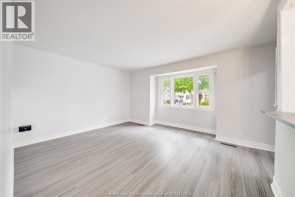 1960 FRANCOIS ROAD - 12