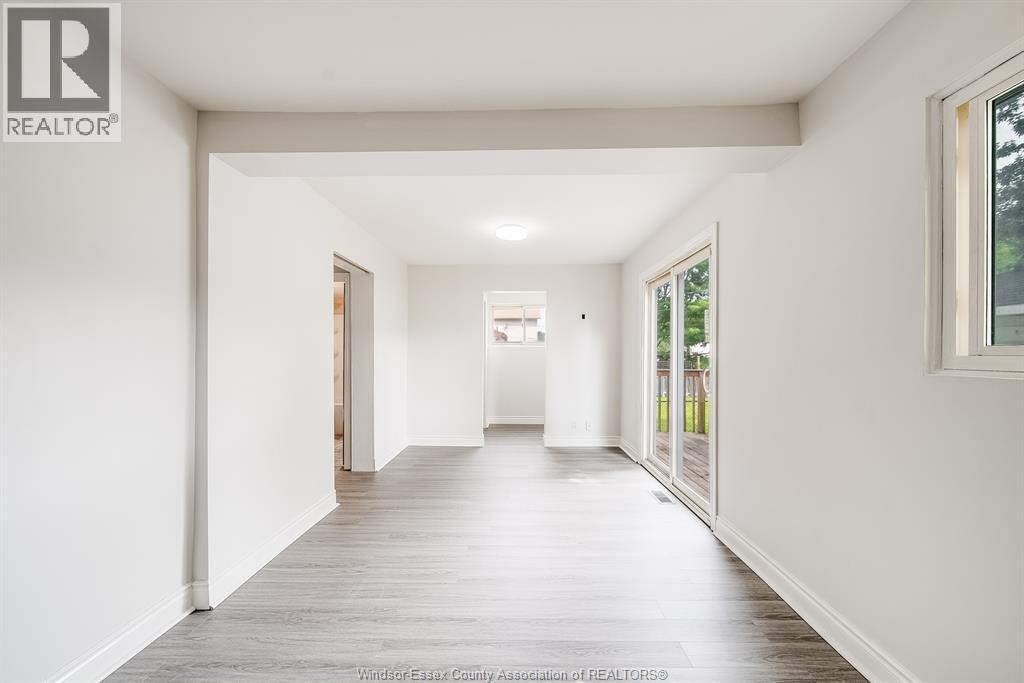 1960 FRANCOIS ROAD - 22