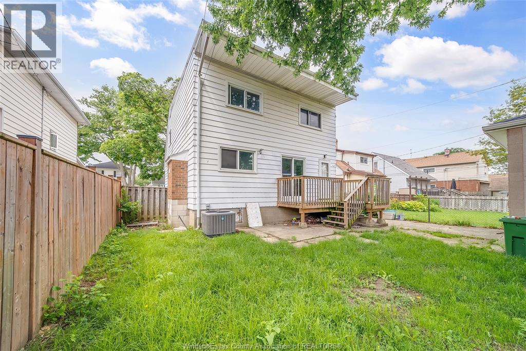 1960 FRANCOIS ROAD - 49