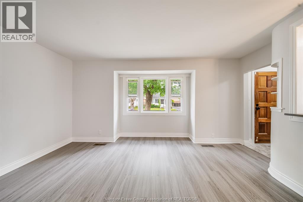 1960 FRANCOIS ROAD - 9