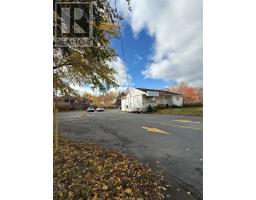 322 Memorial Drive thumbnail 12