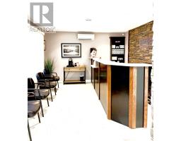 322 Memorial Drive thumbnail 4