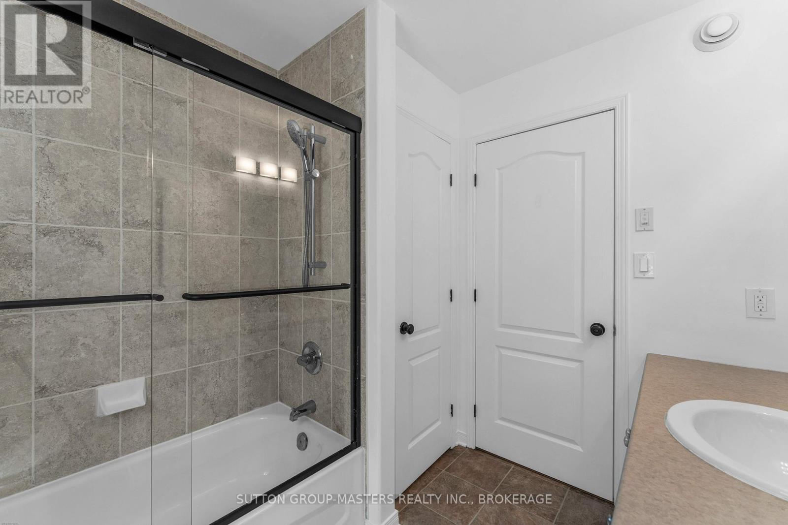 1521 CRIMSON CRESCENT - Image 27