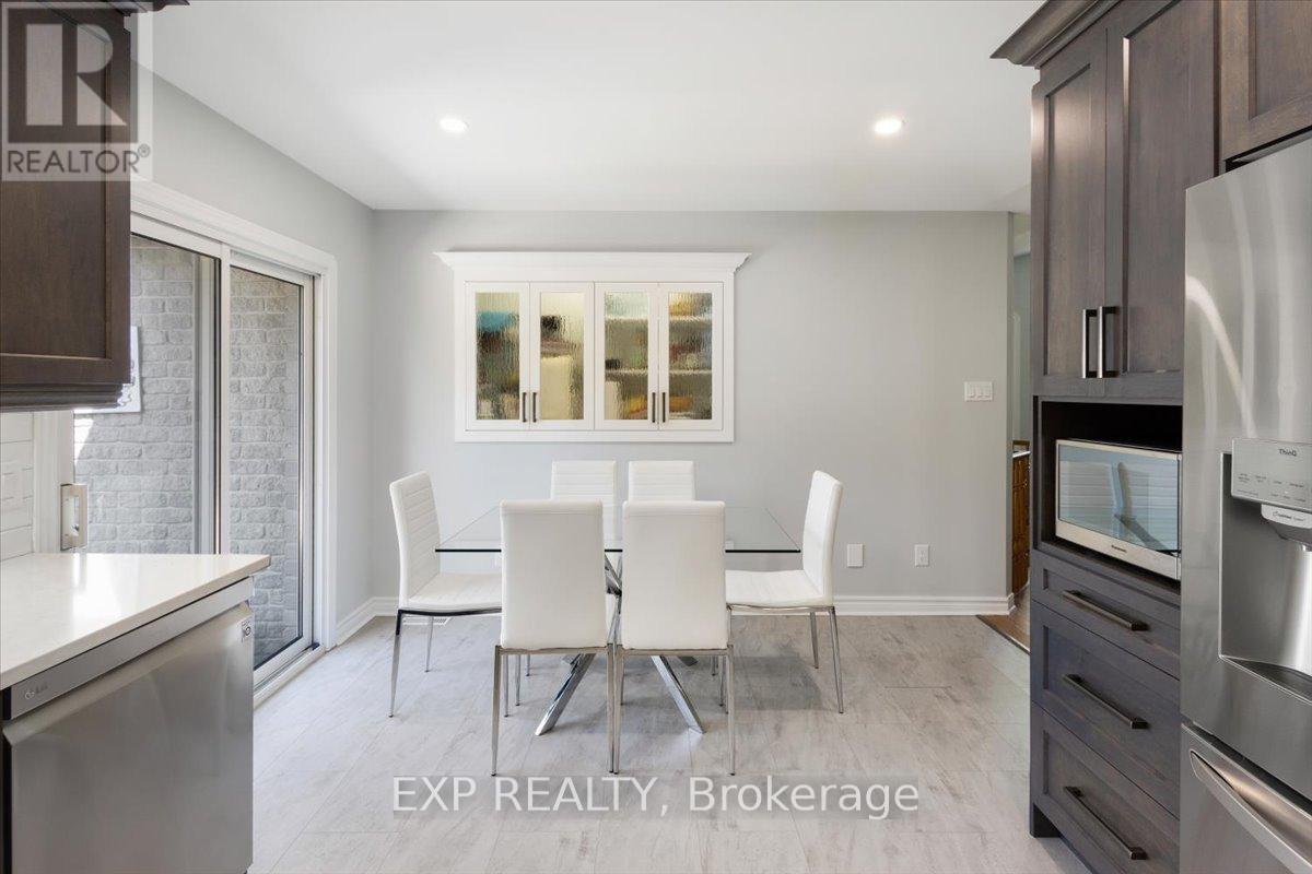 122 1/2 RAILWAY AVENUE - 14