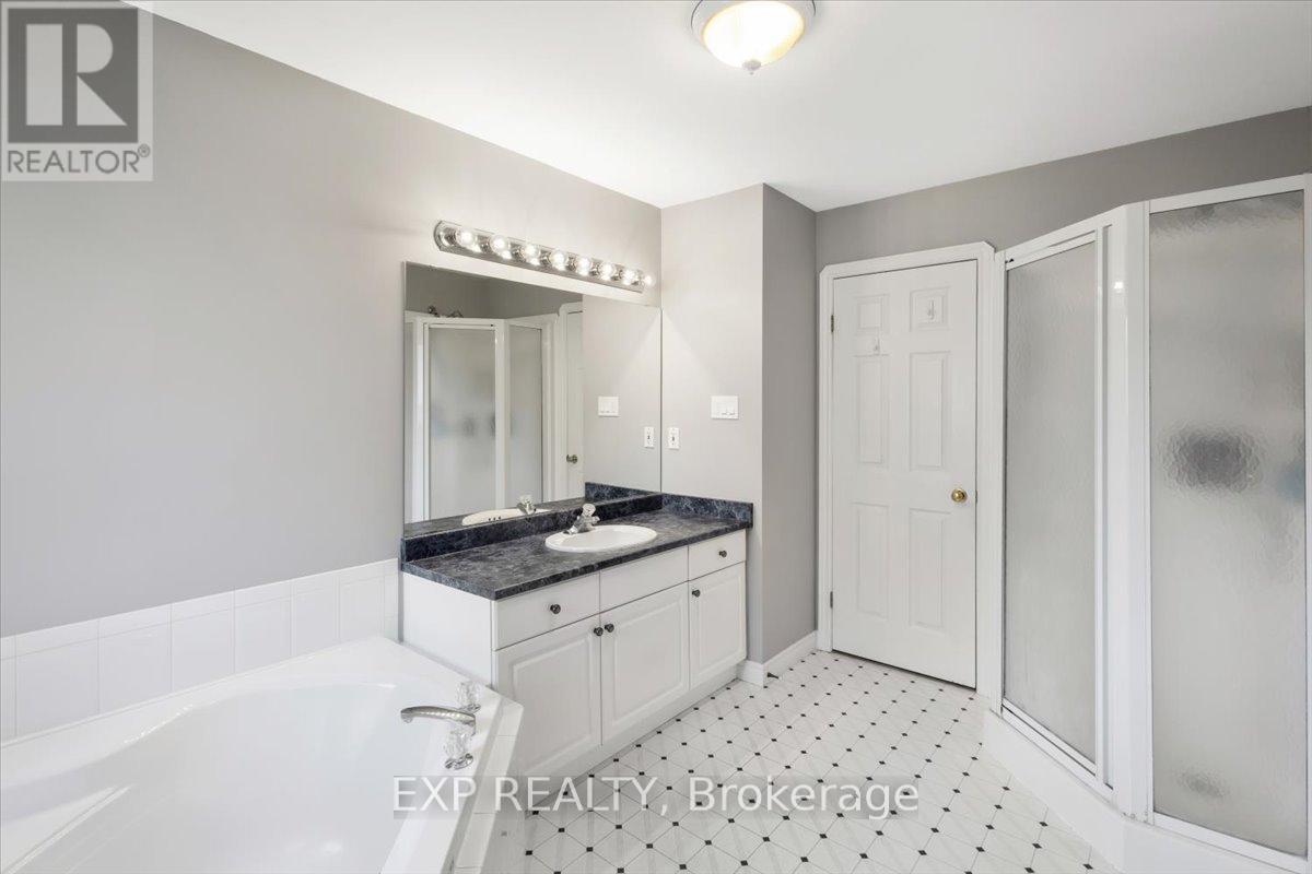 122 1/2 RAILWAY AVENUE - 17