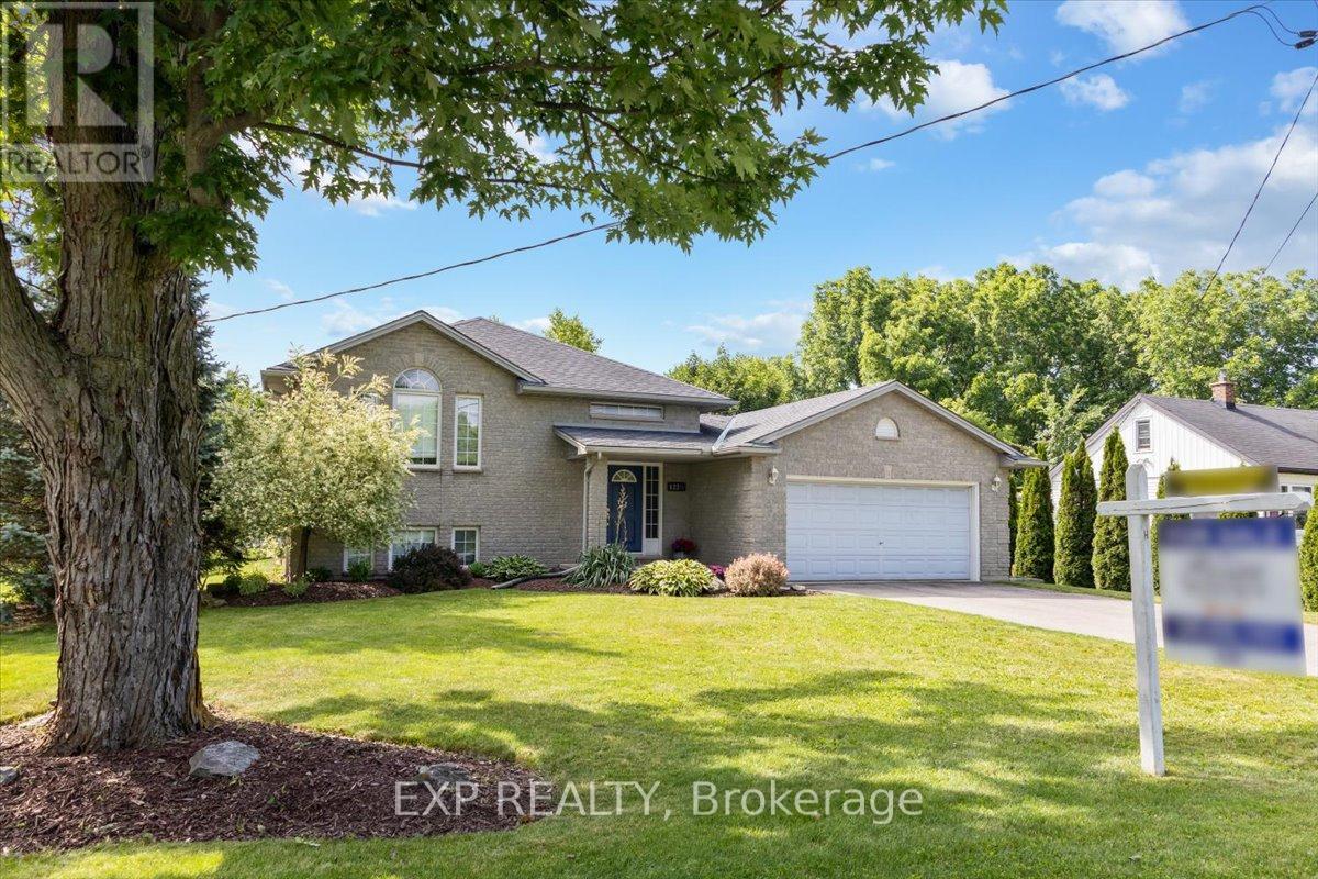 122 1/2 RAILWAY AVENUE - 3