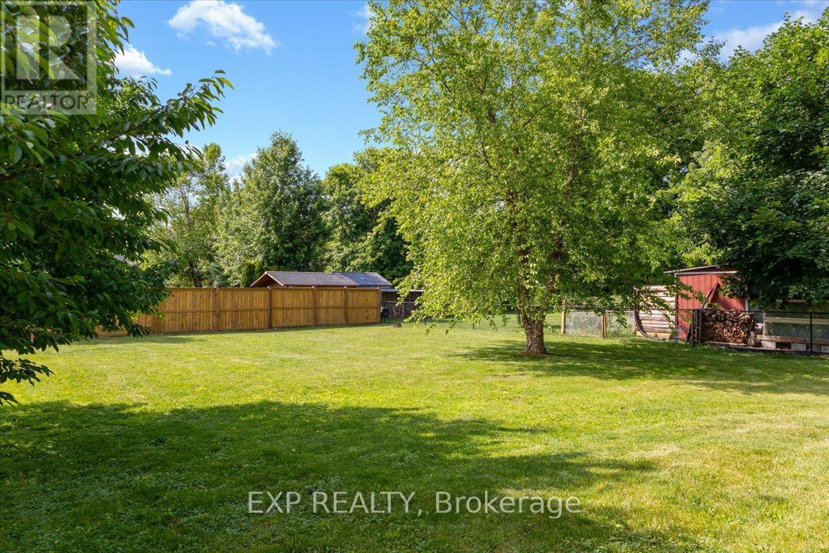 122 1/2 RAILWAY AVENUE - 44