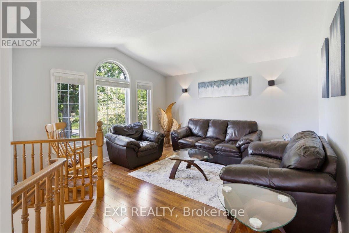 122 1/2 RAILWAY AVENUE - 7