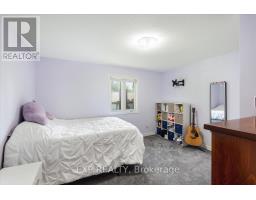 122 1/2 Railway Avenue, Middlesex Centre, ON N0L1P0 Photo 20