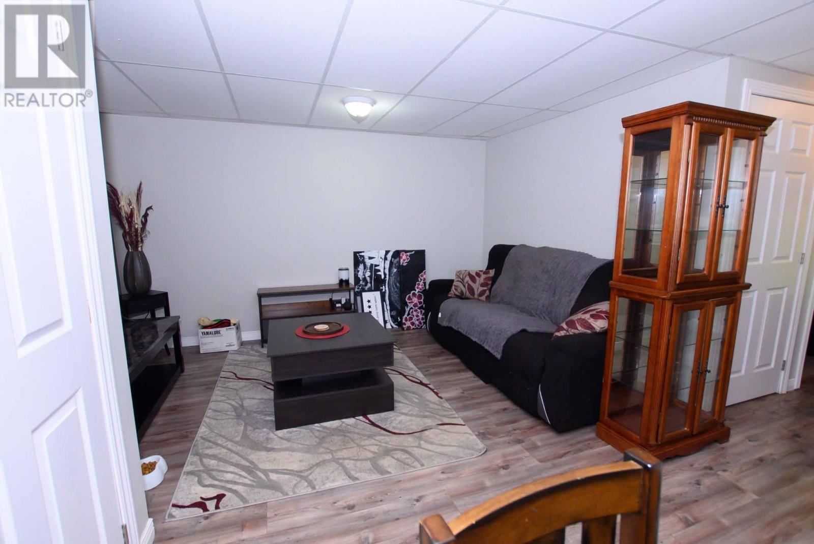 128 Raven Avenue - Image 34