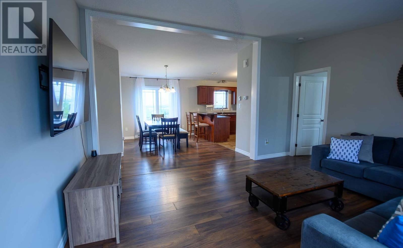 128 Raven Avenue - Image 8