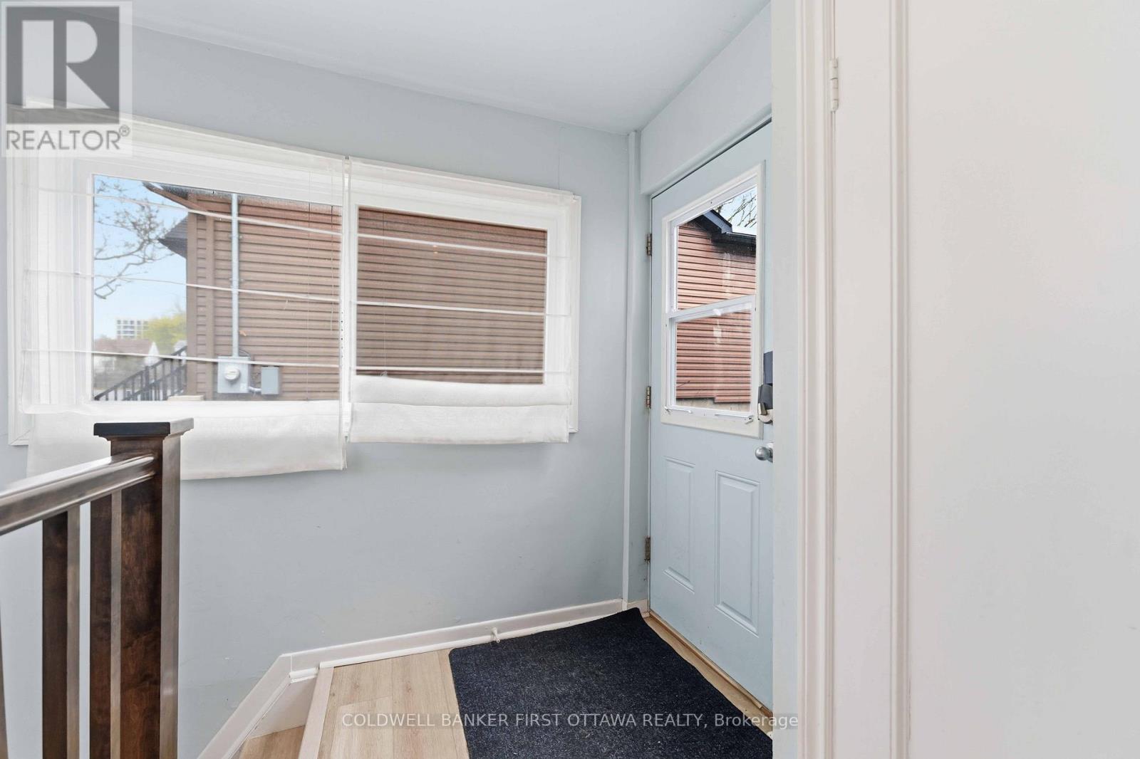 260 KEYWORTH AVENUE - 17