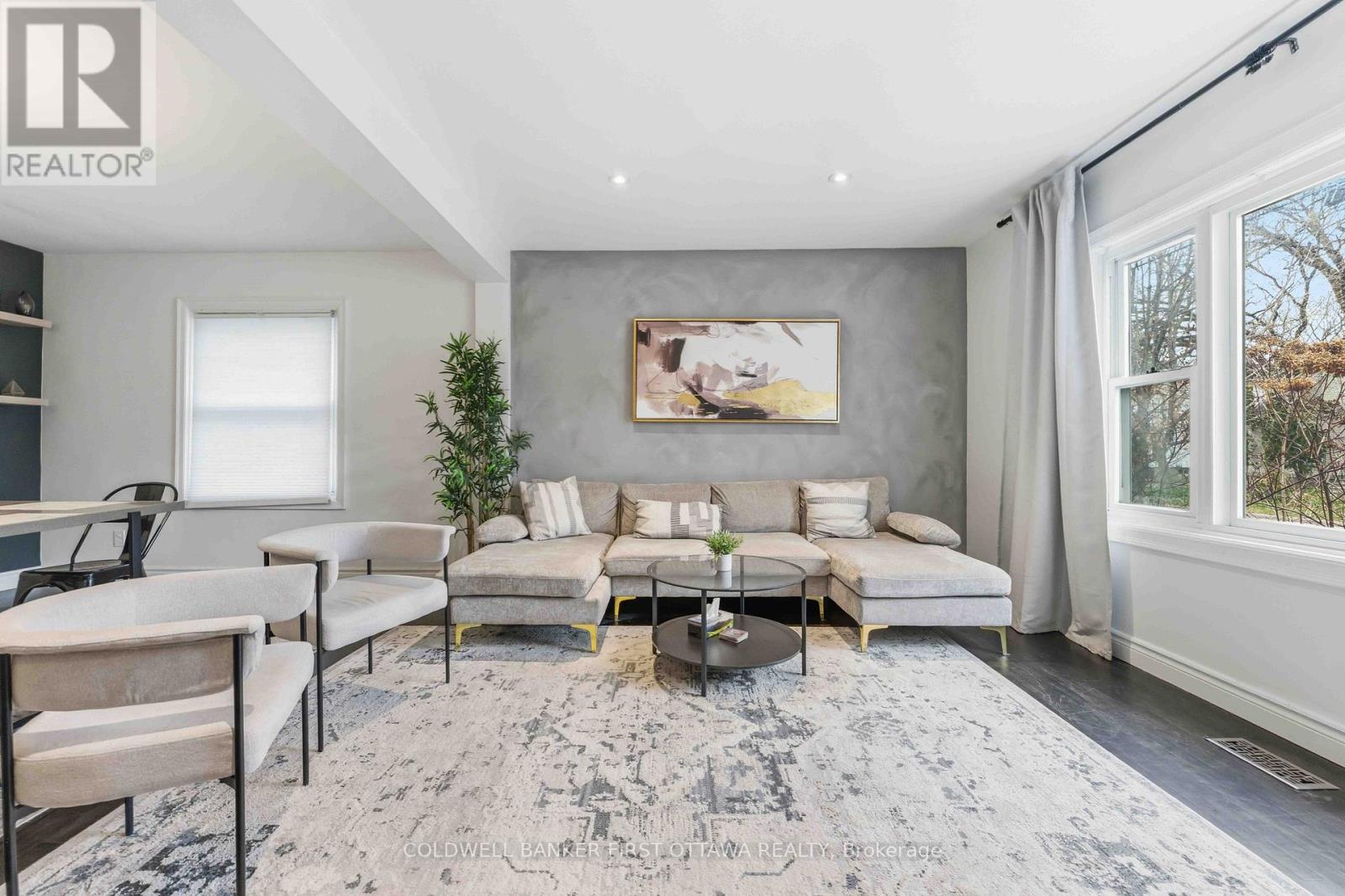260 KEYWORTH AVENUE - 4