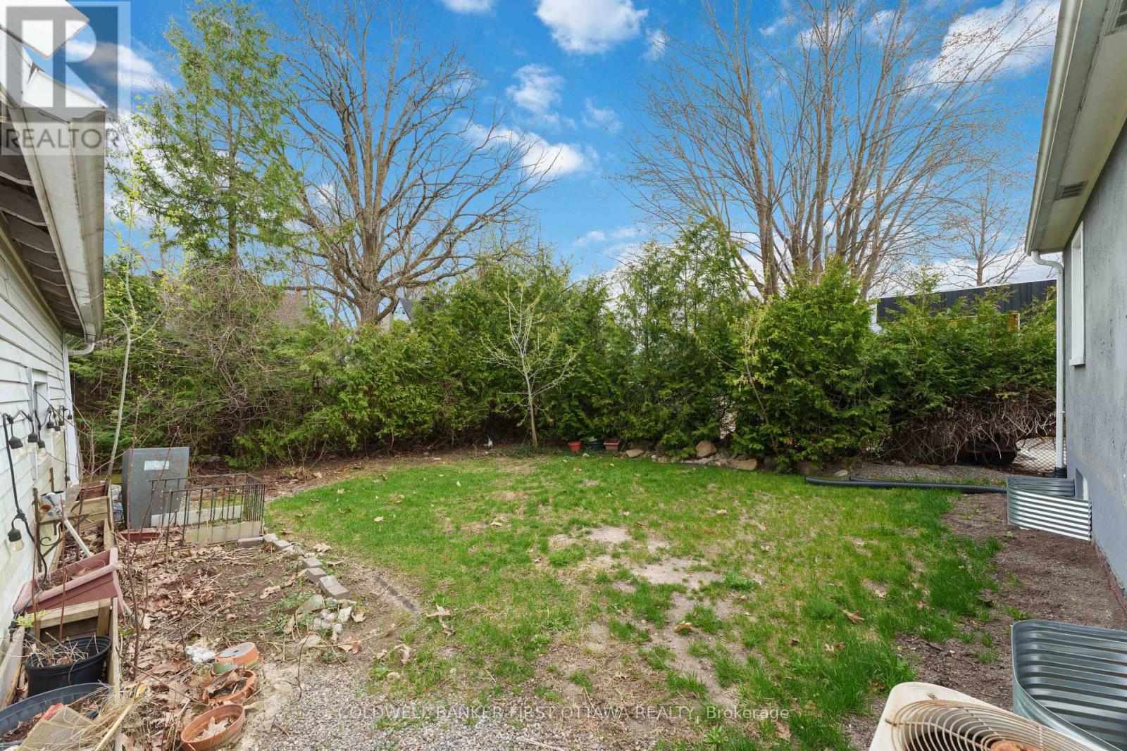 260 KEYWORTH AVENUE - 27