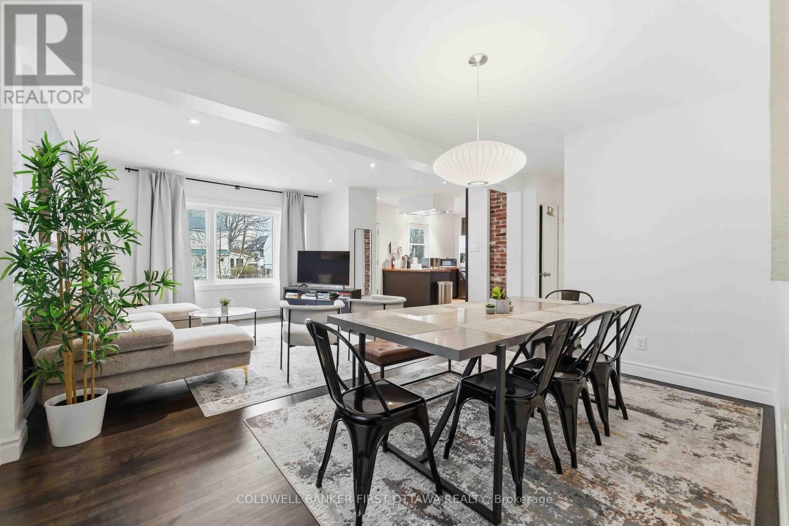 260 KEYWORTH AVENUE - 8