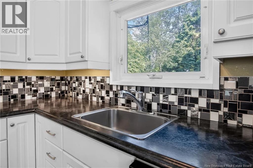 49 Mountain Road - Image 10